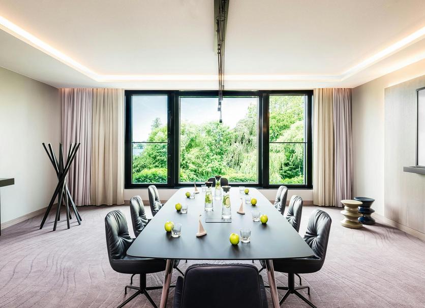 Conference room Photo
